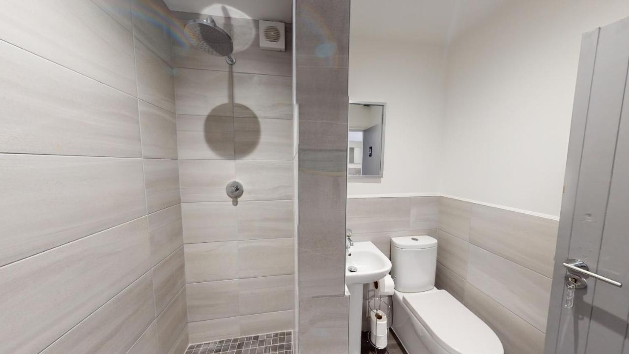 Dukeries Retreat Hotel Retford Bagian luar foto